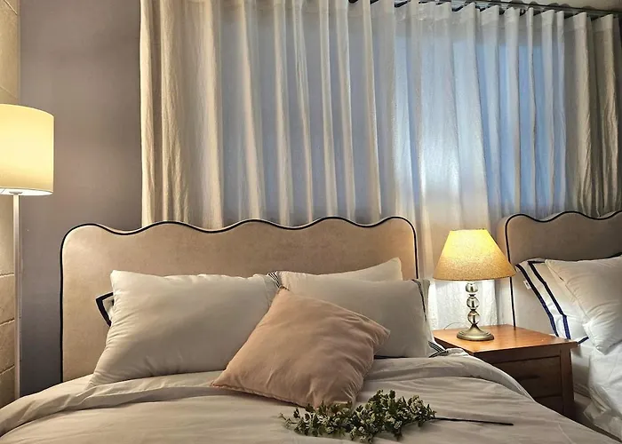 Apartment For My People *